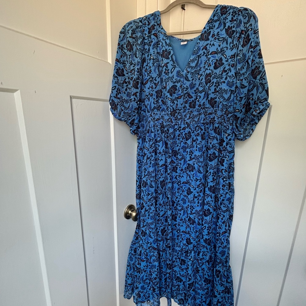 Old Navy Blue Floral Midi Dress - Picture 2 of 6